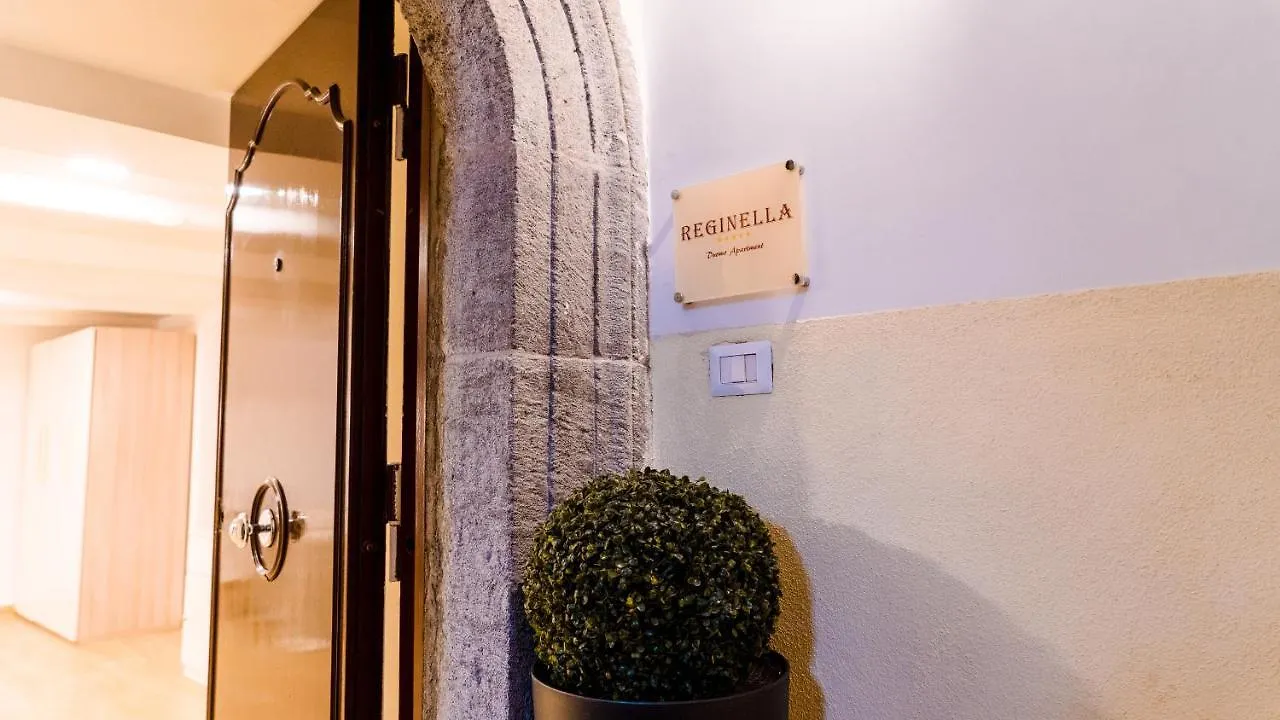 Reginella Duomo Apartment Neapol