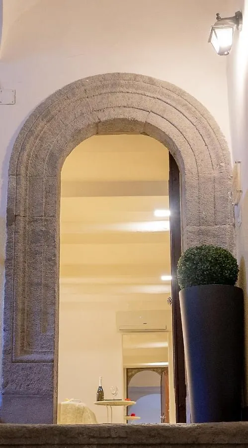 Reginella Duomo Apartment Napoli