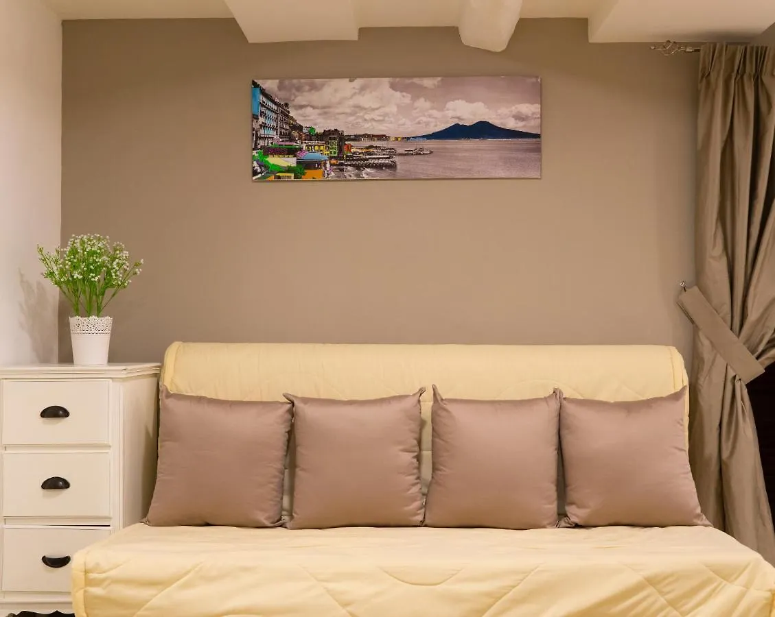 Reginella Duomo Apartment Napoli Italia